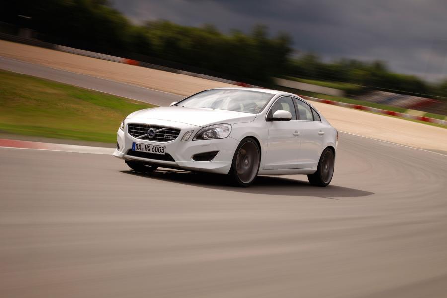  Volvo S60 by Heico Sportiv 2011 года  (фото 10 из 12)
